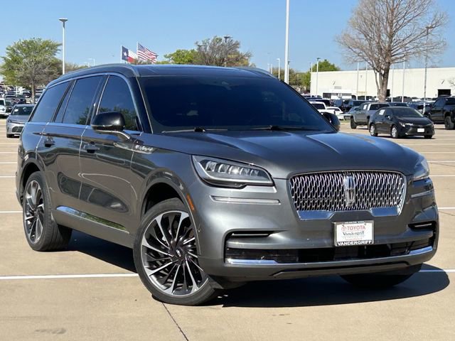 Used 2023 Lincoln Aviator Reserve w/ Equipment Group 201A image 2