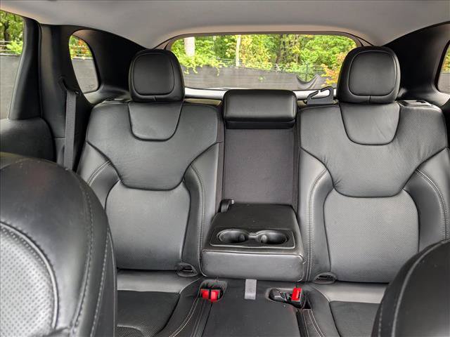 Used 2020 Jeep Cherokee Limited AWD/4WD image 18
