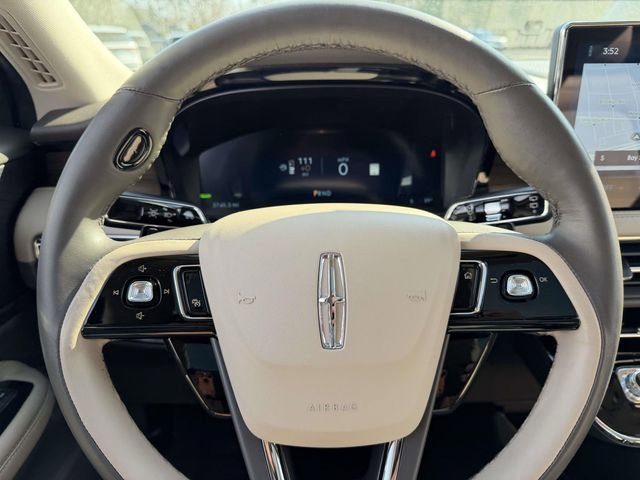 Used 2024 Lincoln Corsair Grand Touring image 24
