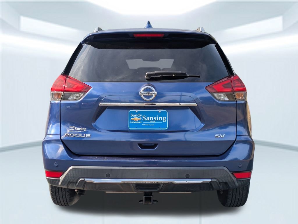 Used 2019 Nissan Rogue SV image 5