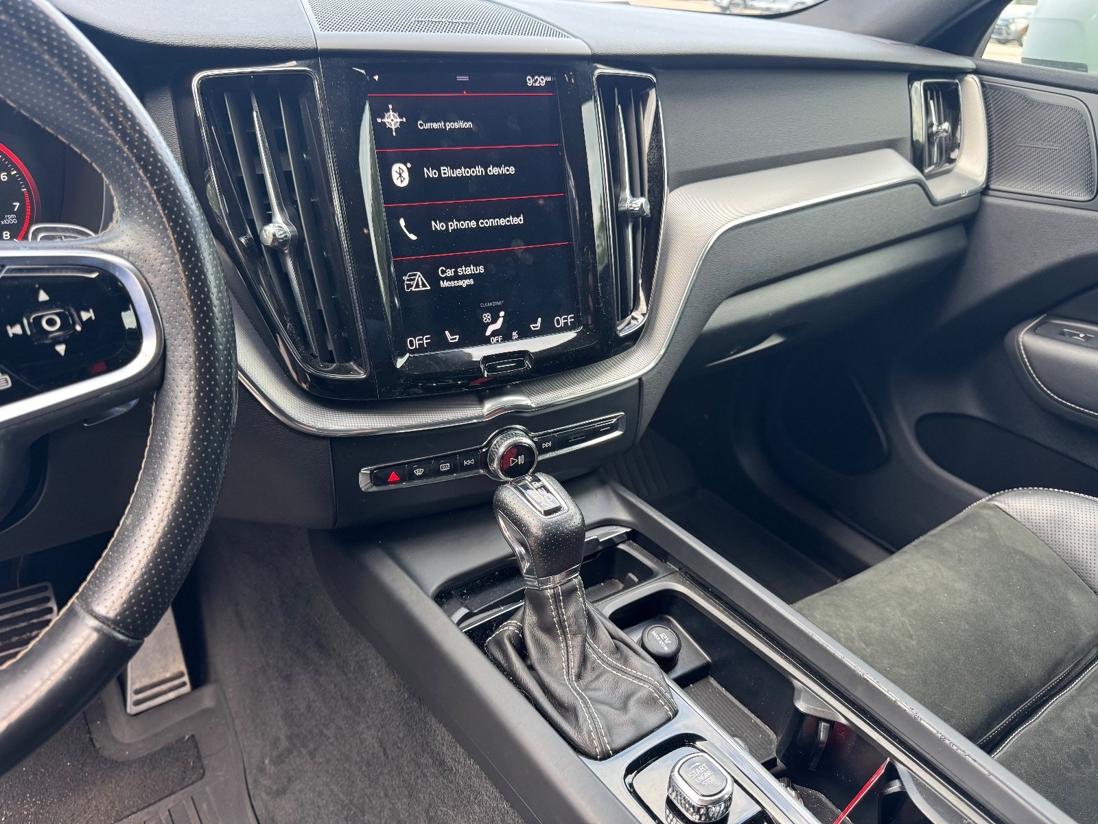 Used 2019 Volvo XC60 T5 R-Design AWD/4WD image 11