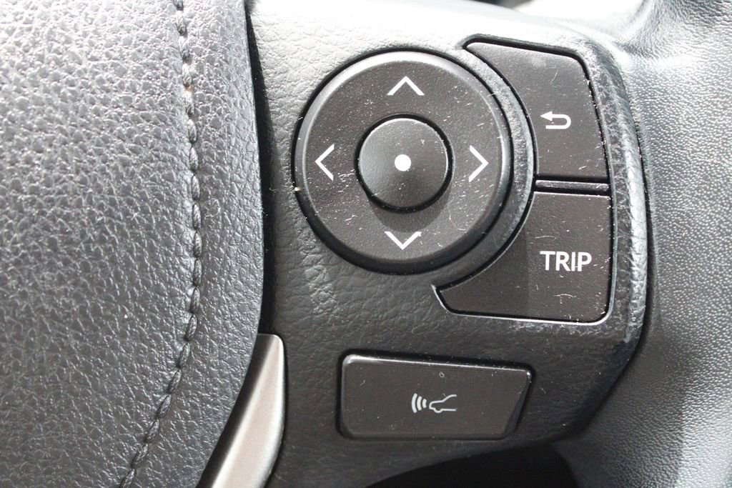 Certified 2017 Toyota RAV4 Limited AWD/4WD image 30