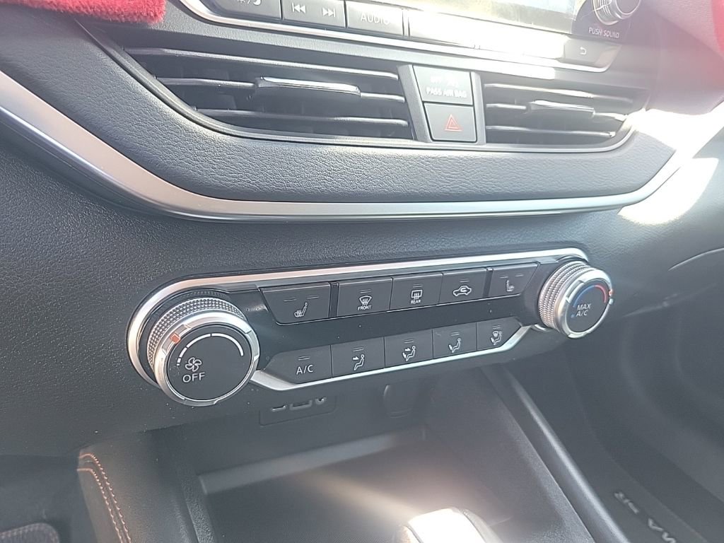 Used 2020 Nissan Altima 2.5 SR w/ Premium Package image 27