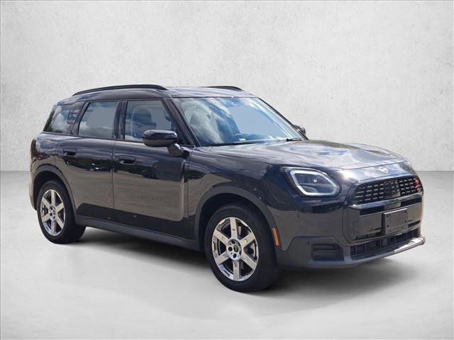 Certified 2025 MINI Cooper Countryman S image 3