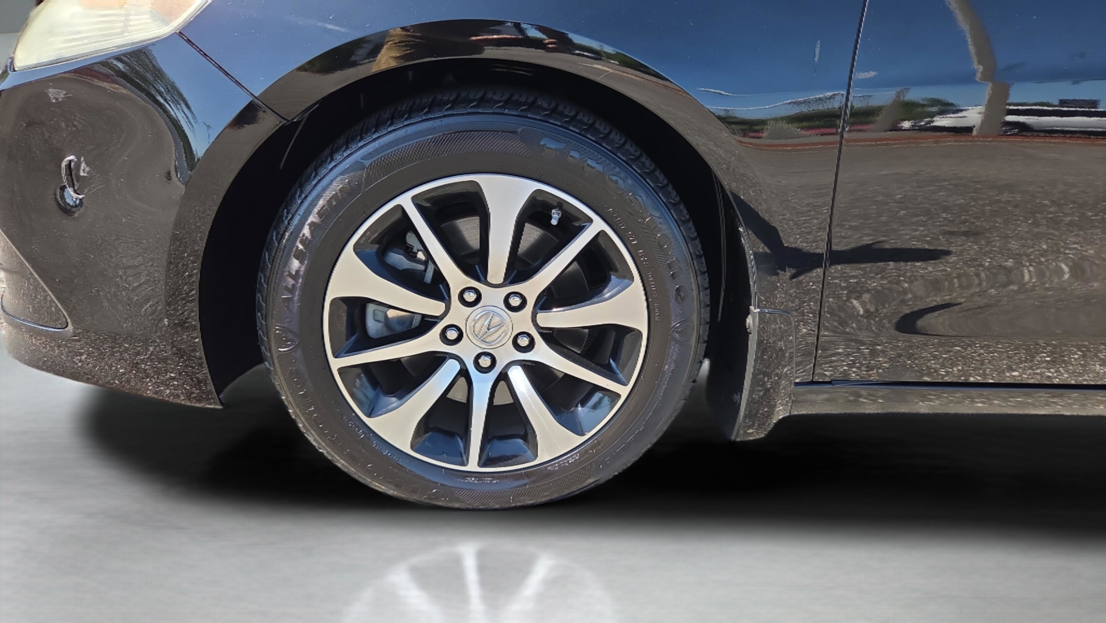 Used 2017 Acura TLX FWD image 29