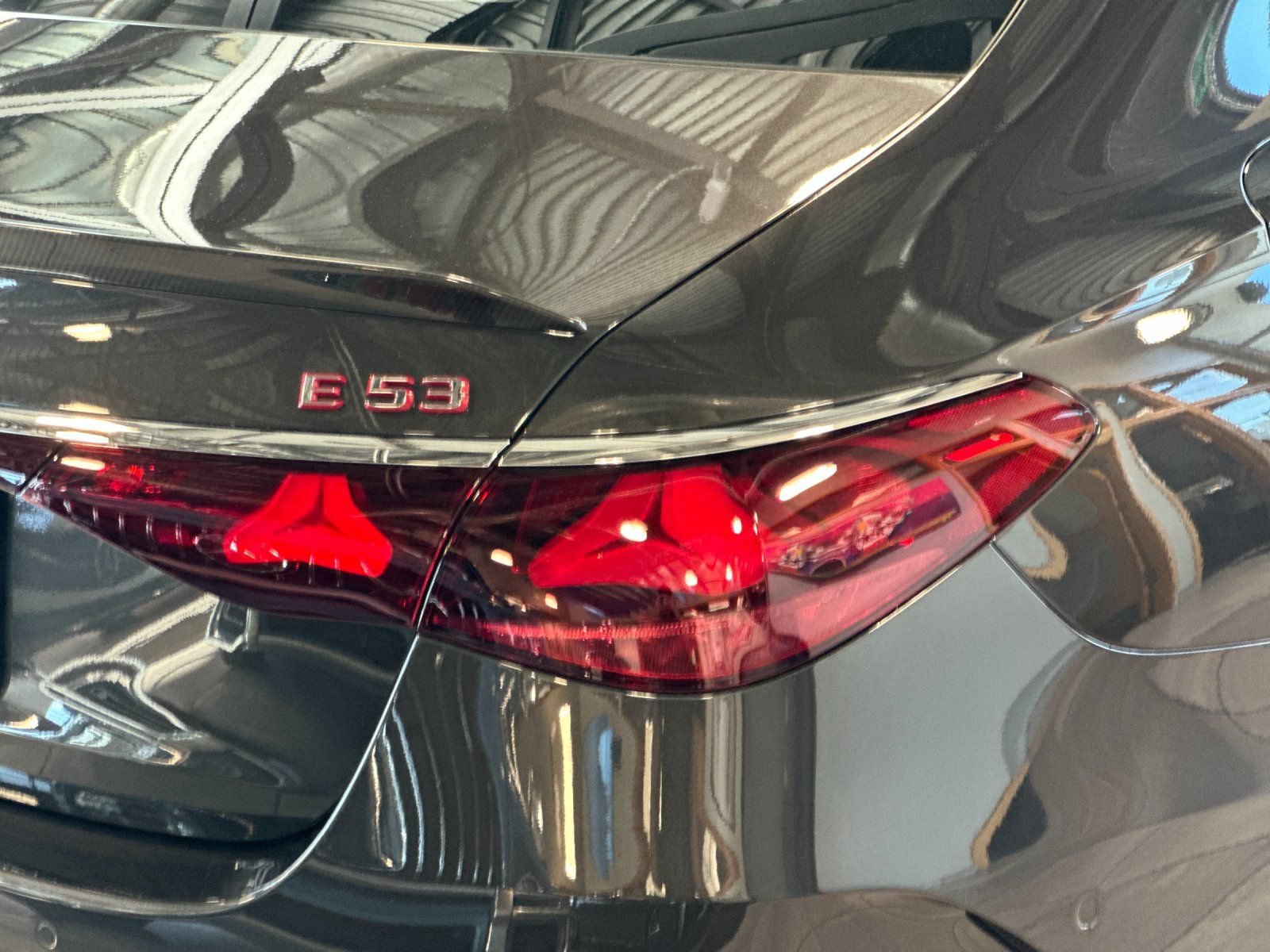 New 2027 Mercedes-Benz E 53 AMG e 4MATIC Sedan image 25