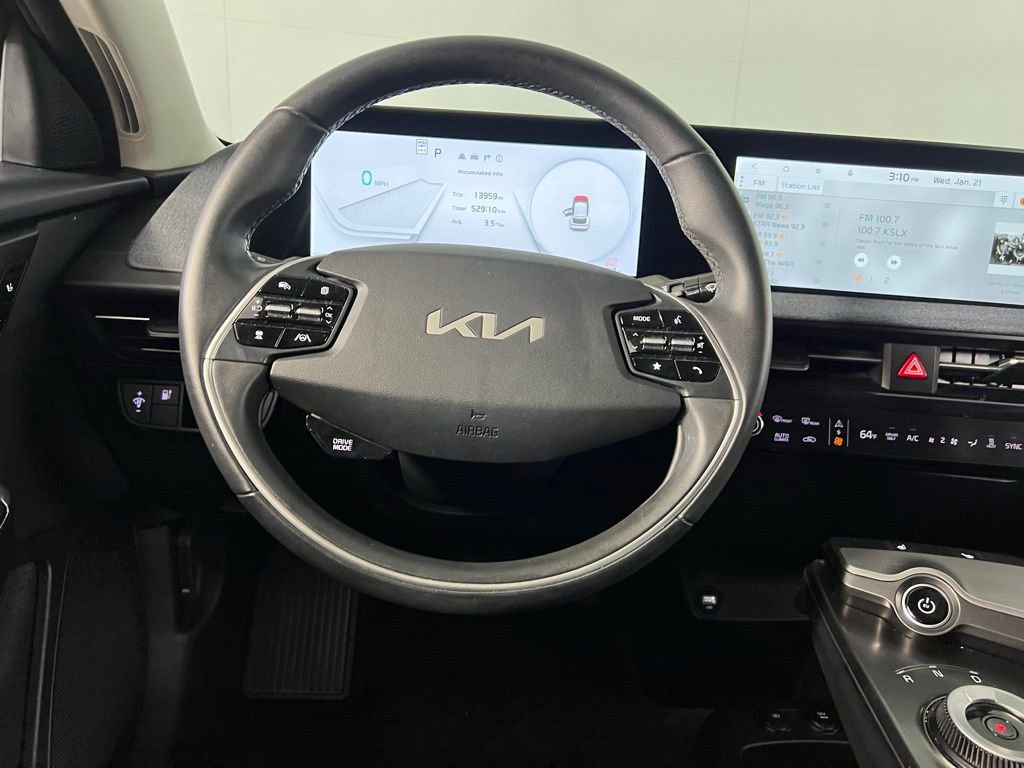 Used 2024 Kia EV6 Light image 13