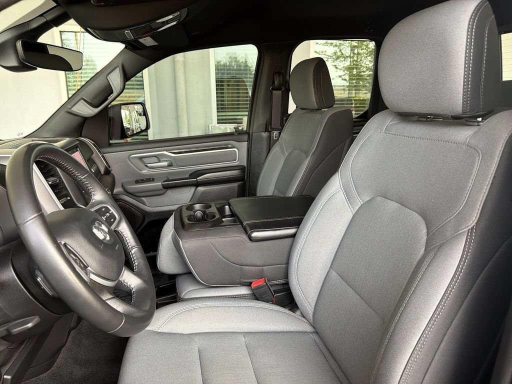 Used 2022 RAM 1500 Big Horn AWD/4WD image 19