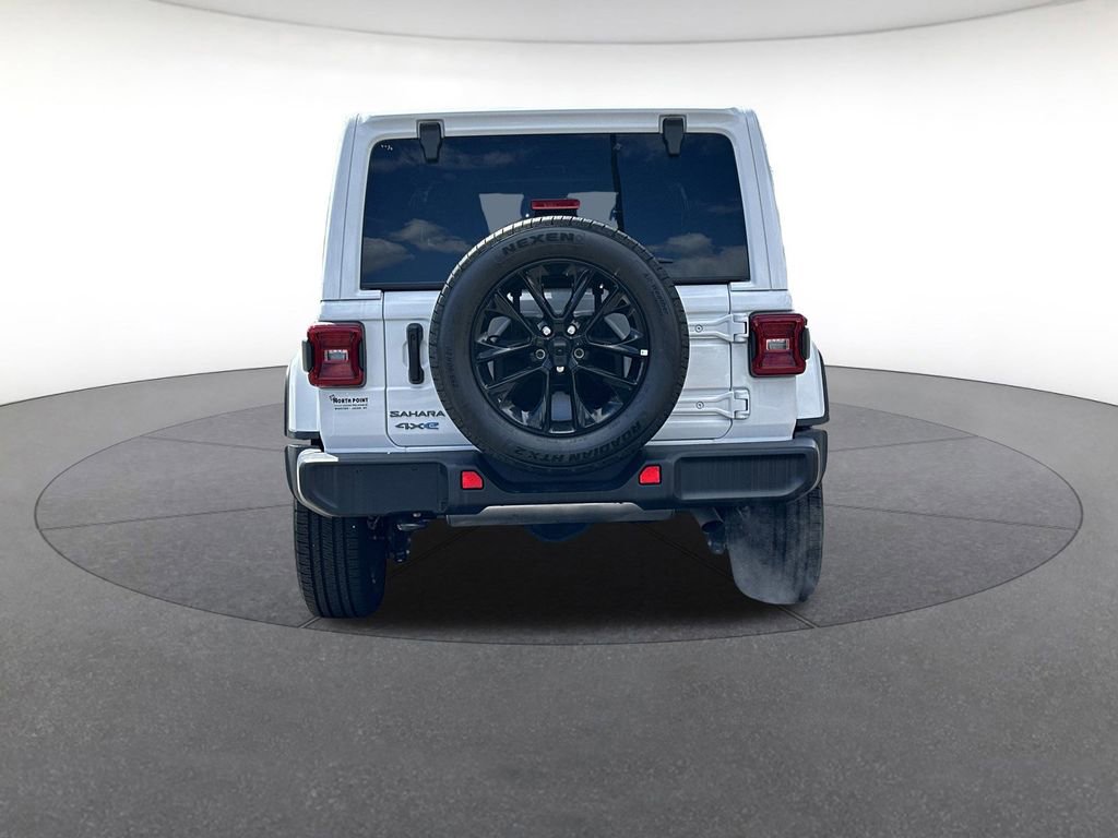 Certified 2025 Jeep Wrangler Unlimited Sahara image 4