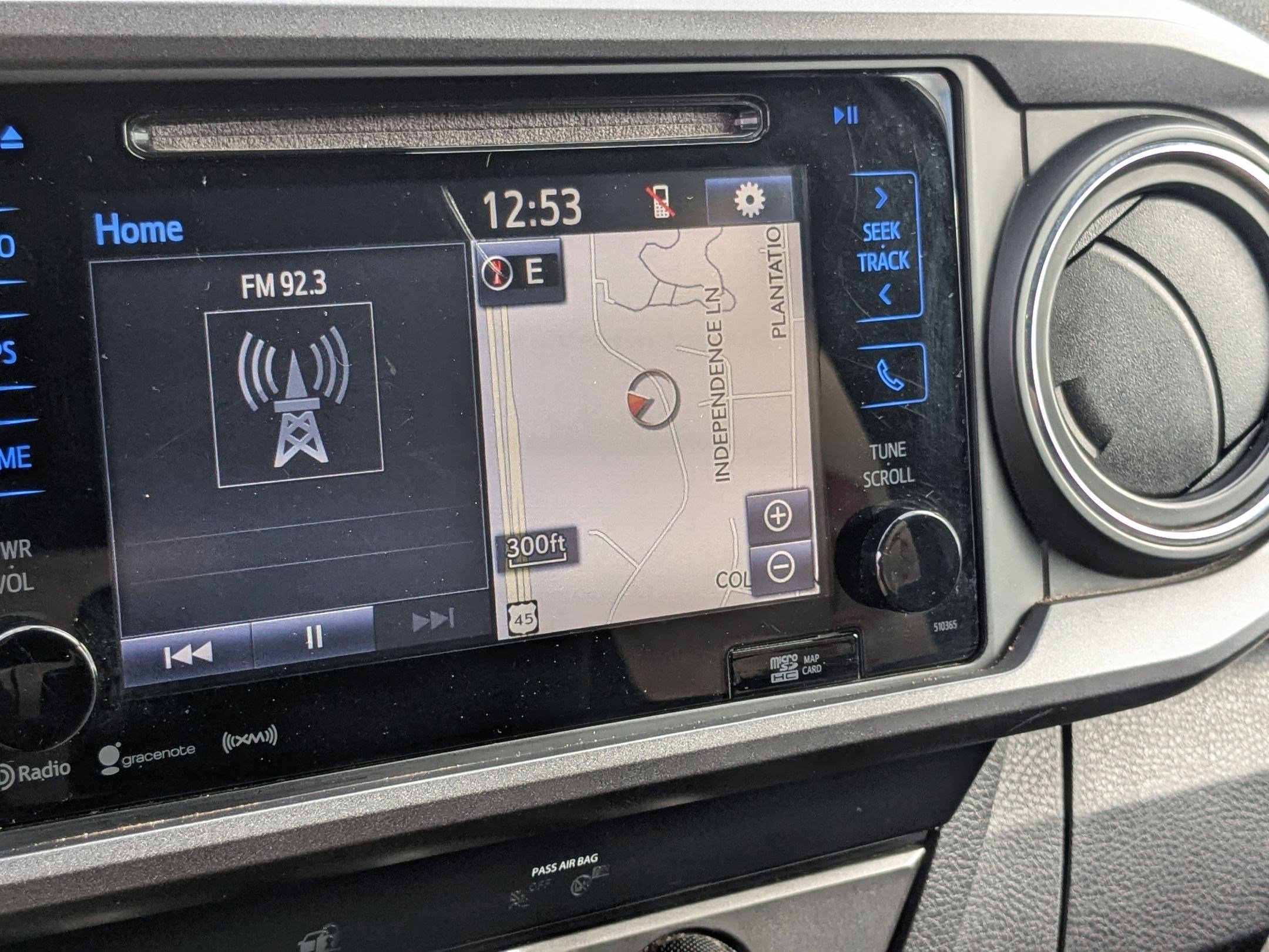 Used 2019 Toyota Tacoma TRD Off-Road image 16