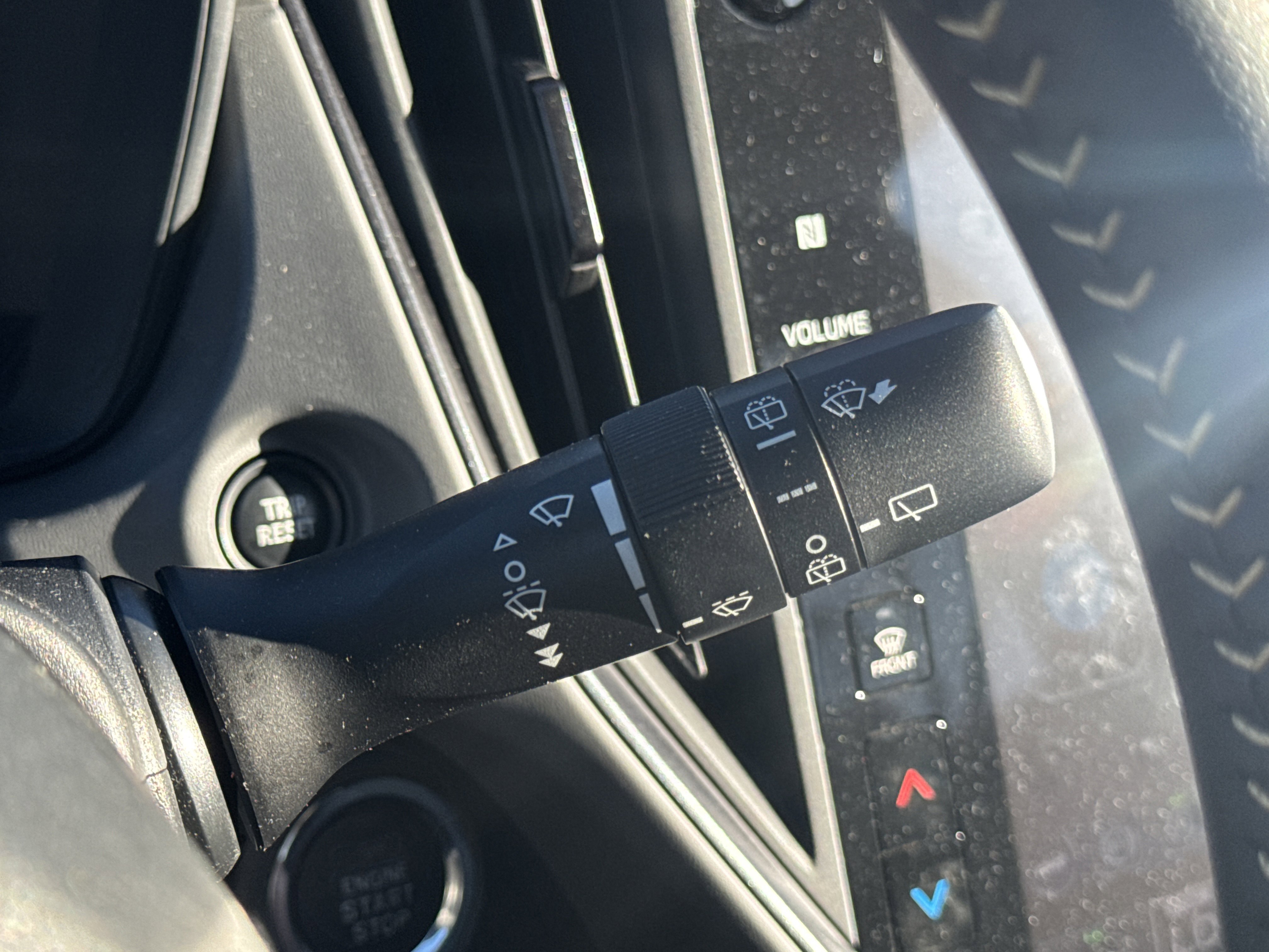 Certified 2025 Subaru Crosstrek 2.5i Sport w/ Crosstrek Mirror Package image 17