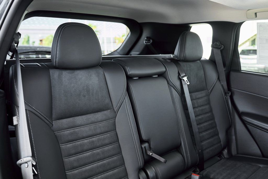 New 2026 Mitsubishi Outlander SE FWD image 28