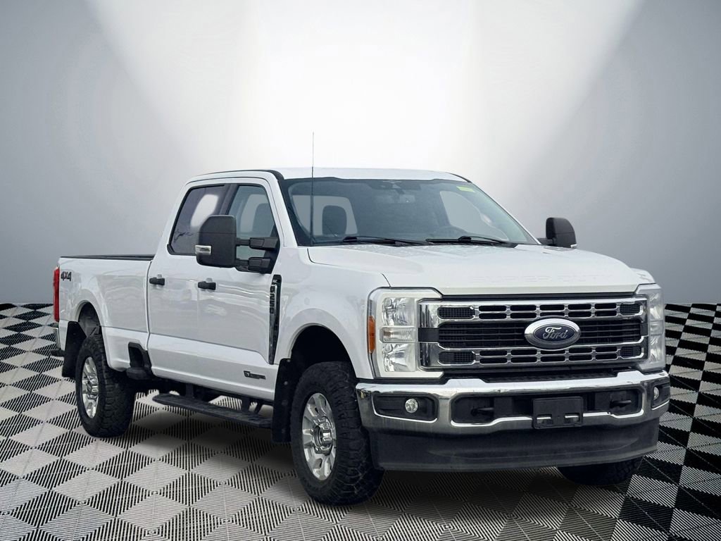 Used 2023 Ford F250 XLT image 4