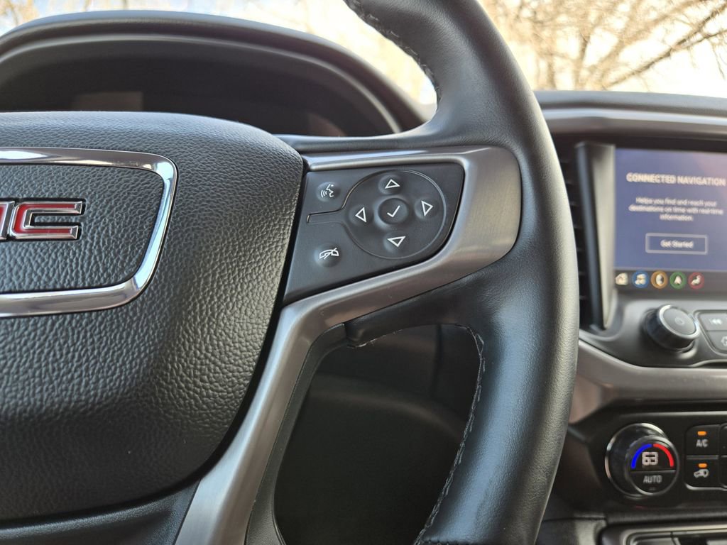 Certified 2023 GMC Acadia AT4 w/ Preferred Package image 18