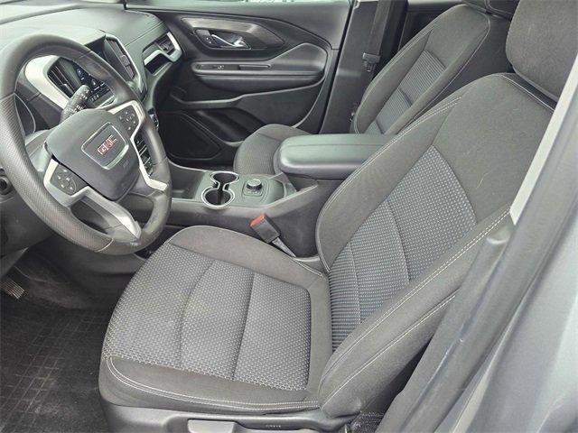 Used 2023 GMC Terrain SLE image 19