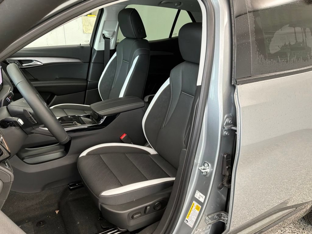 New 2026 Buick Envision Sport Touring AWD/4WD image 11