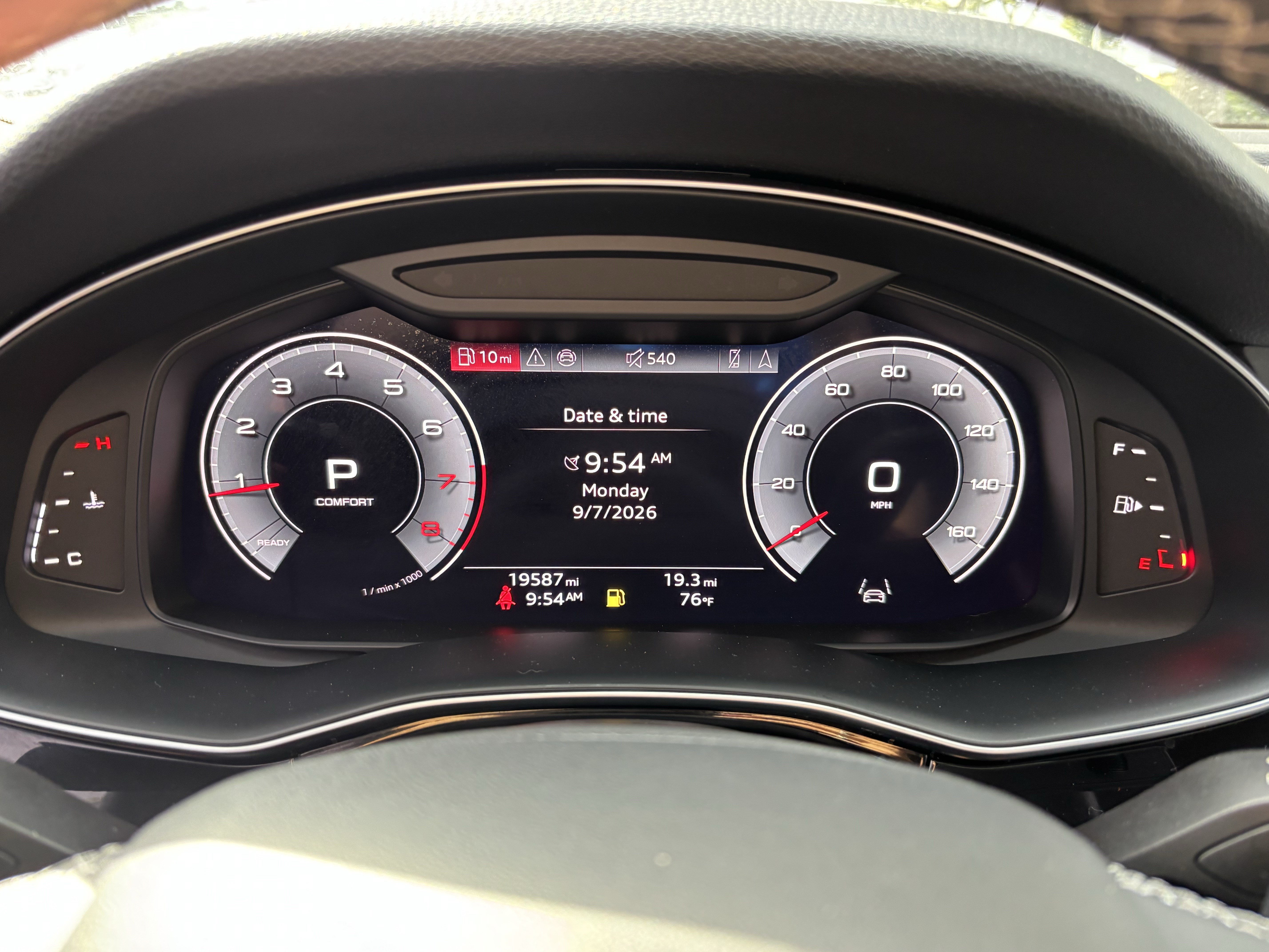 Used 2025 Audi Q7 2.0T Premium Plus w/ Premium Plus Package AWD/4WD image 23
