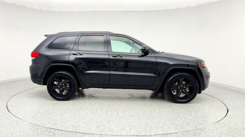 Used 2021 Jeep Grand Cherokee Freedom Edition image 4