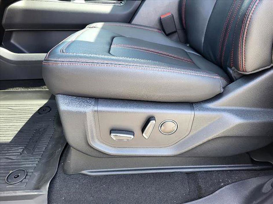 New 2024 Ford Expedition Limited image 7