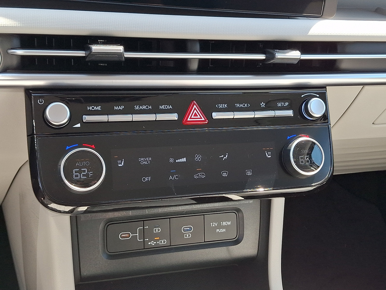 New 2026 Hyundai Tucson SEL AWD/4WD image 12