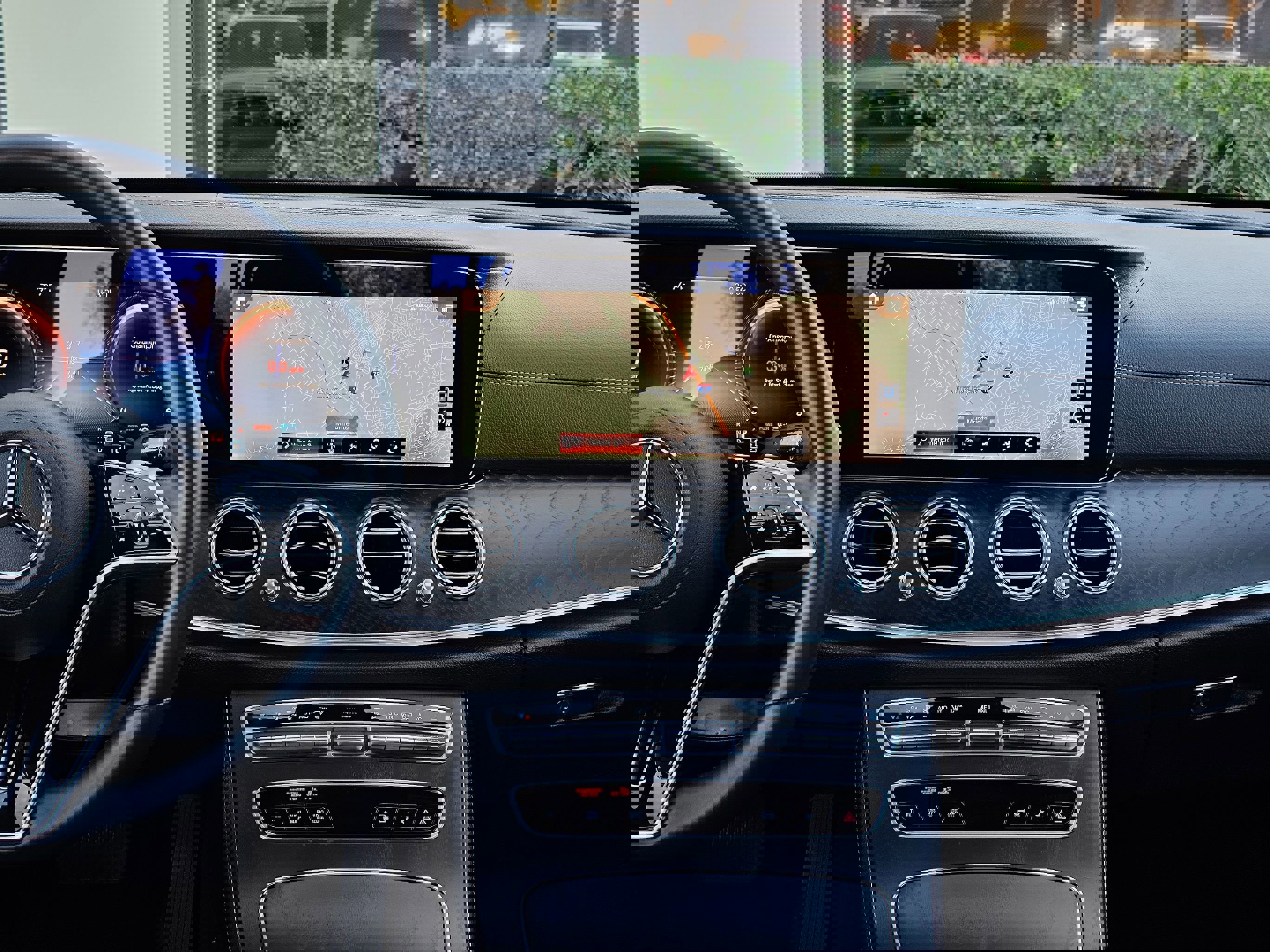 Used 2023 Mercedes-Benz E 450 4MATIC Sedan w/ Premium Package image 24