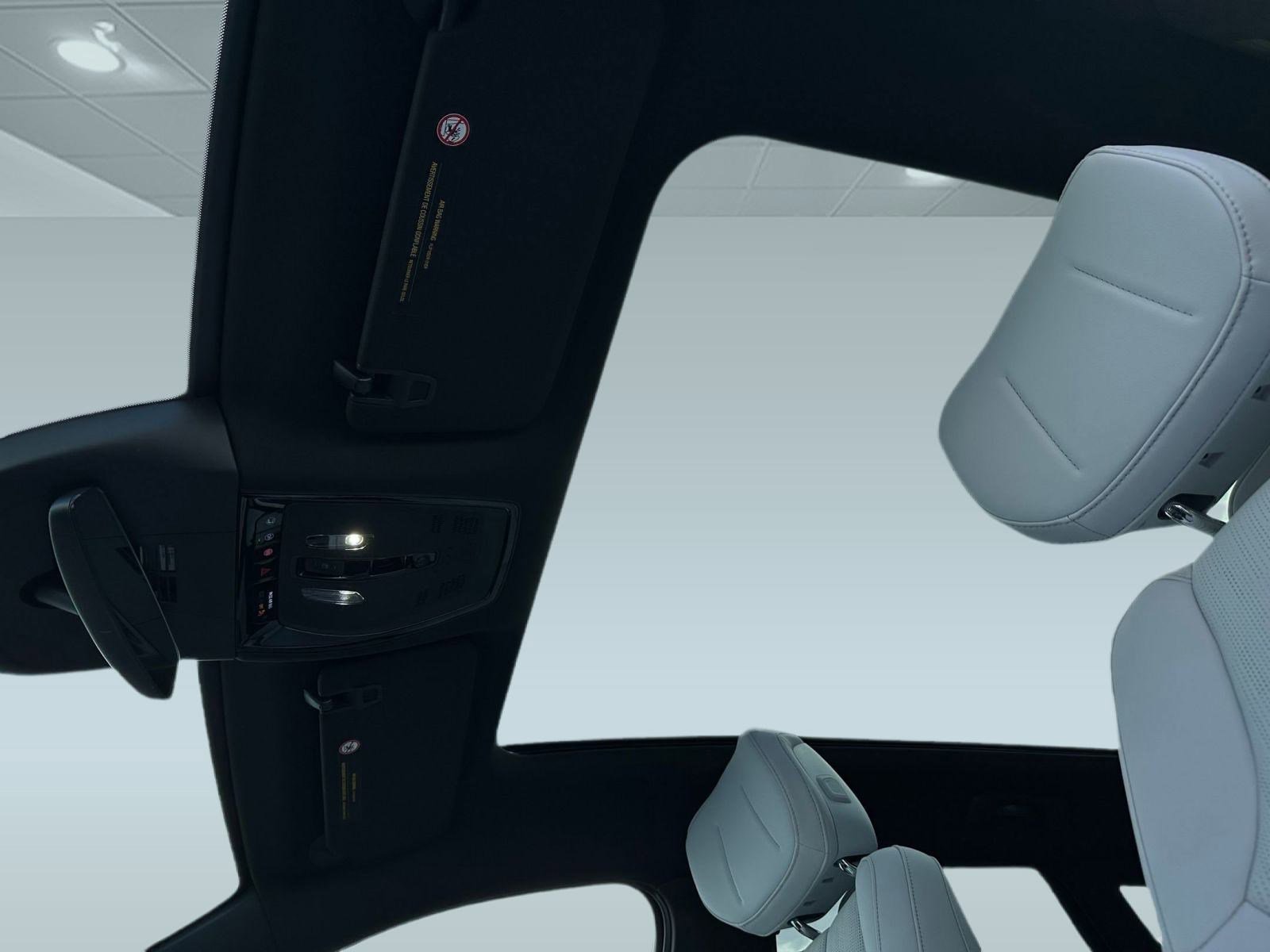 New 2026 Cadillac Lyriq Sport image 14