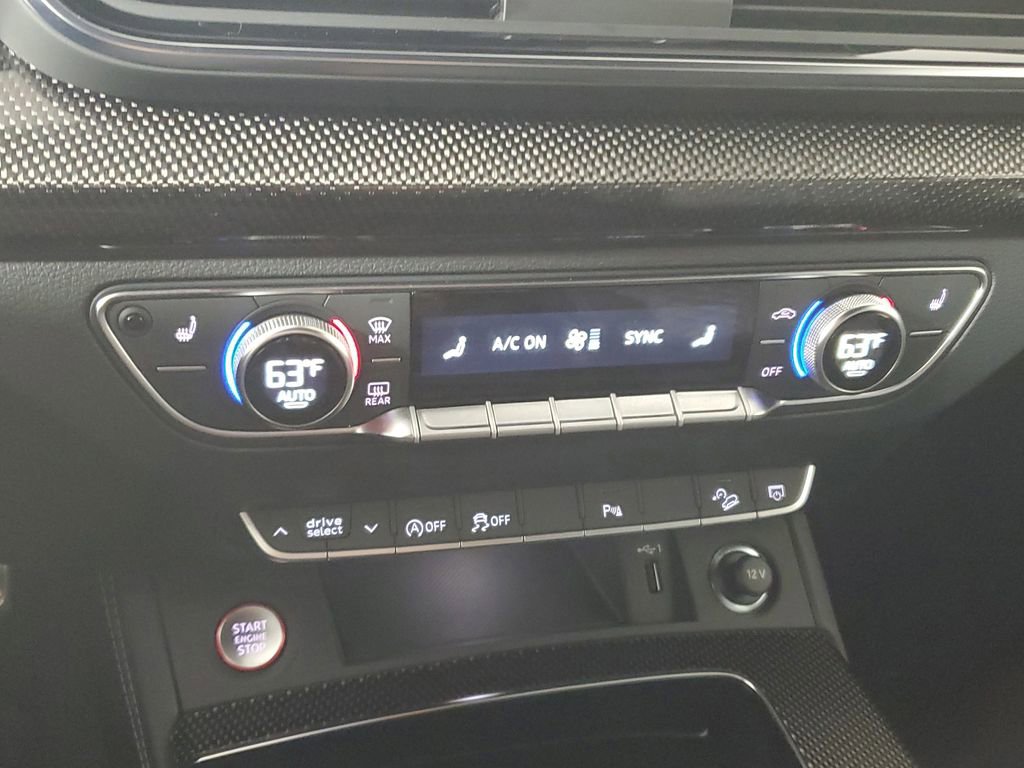 Certified 2023 Audi SQ5 Premium Plus w/ Premium Plus Package AWD/4WD image 32