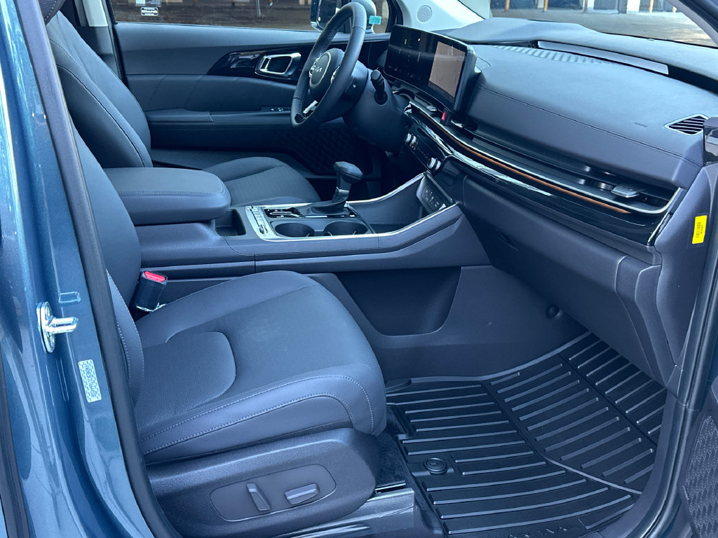 New 2026 Kia Carnival SX Prestige FWD image 13