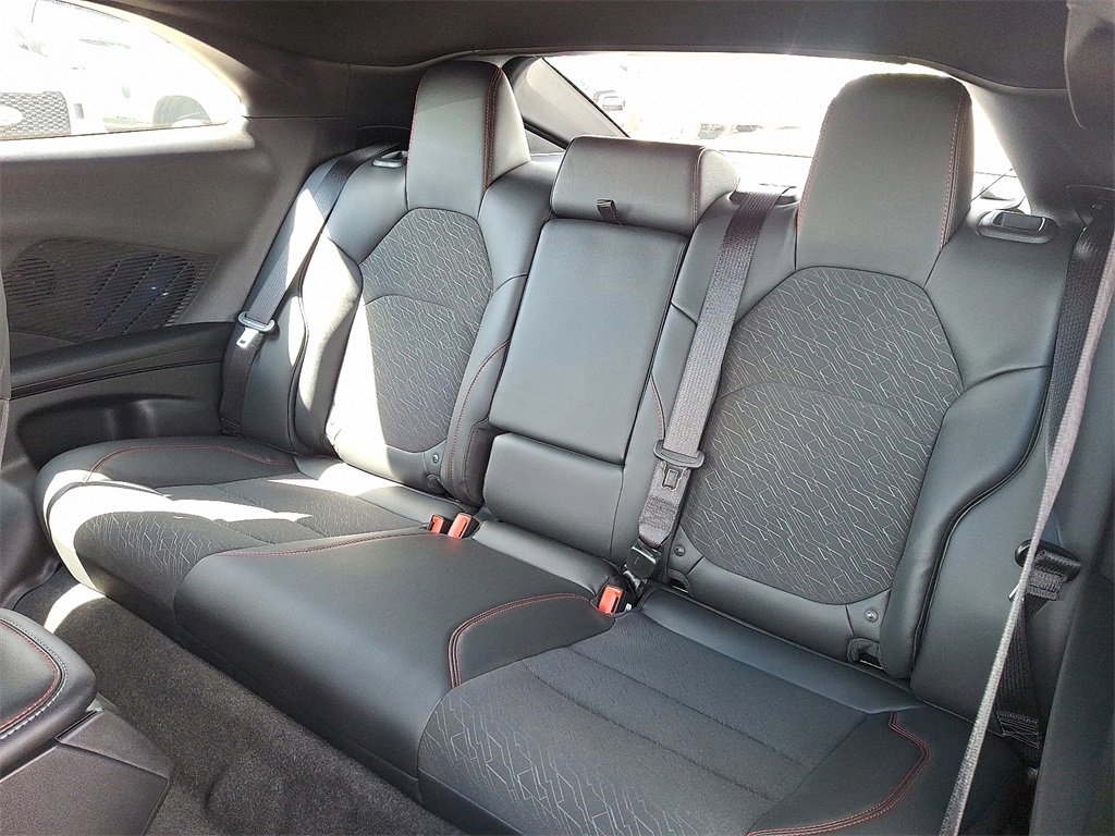 Used 2025 Dodge Charger R/T w/ Quick Order Package 25M R/T image 10