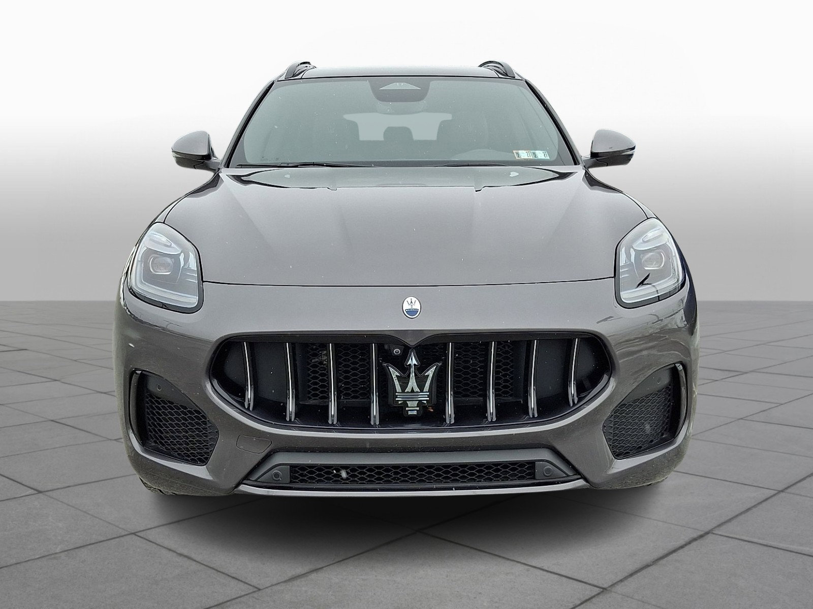 New 2025 Maserati Grecale GT image 2