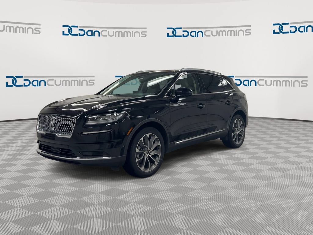 Used 2023 Lincoln Nautilus Reserve w/ Equipment Group 201A AWD/4WD image 4