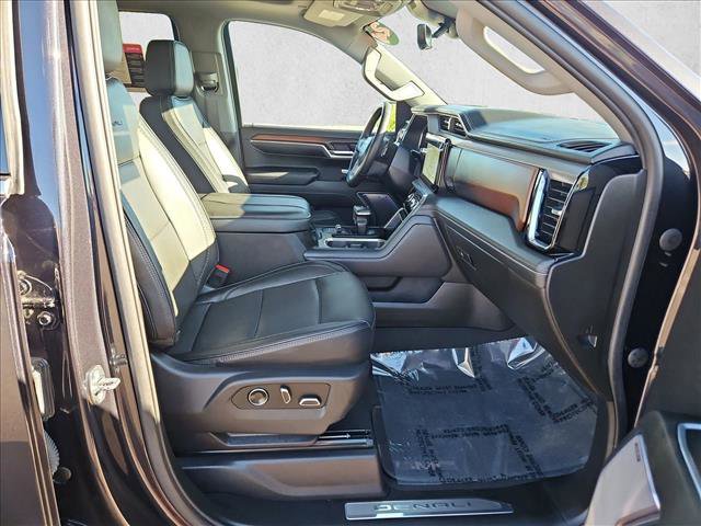 Used 2024 GMC Sierra 1500 Denali AWD/4WD image 22