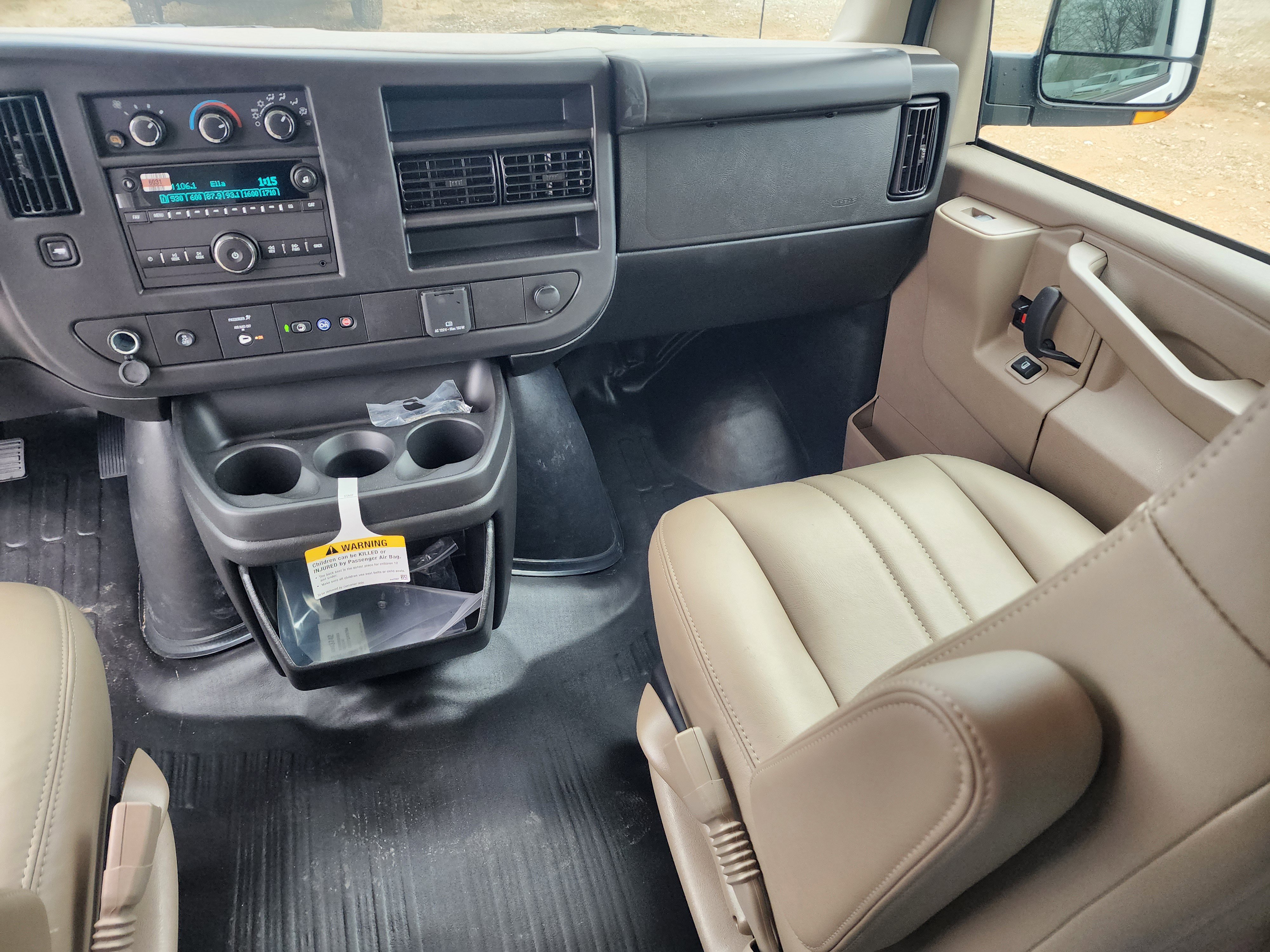 New 2025 Chevrolet Express 3500 w/ Power Convenience Package image 22
