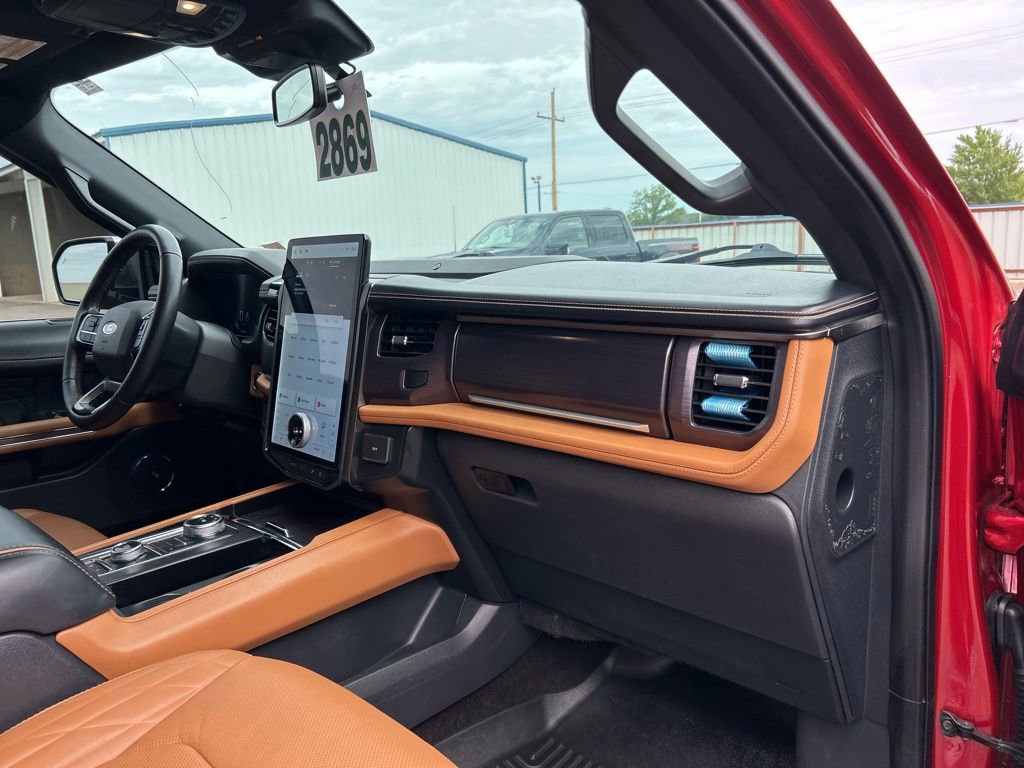 Used 2022 Ford Expedition Max Platinum AWD/4WD image 51