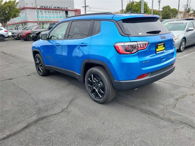 New 2025 Jeep Compass Latitude w/ Altitude Special Edition image 3