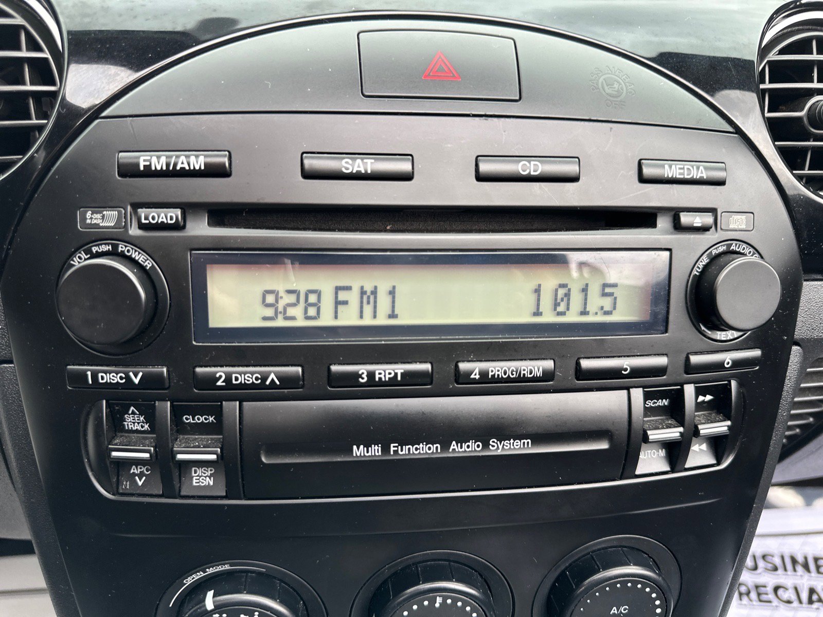 Used 2008 MAZDA MX-5 Miata Touring image 27