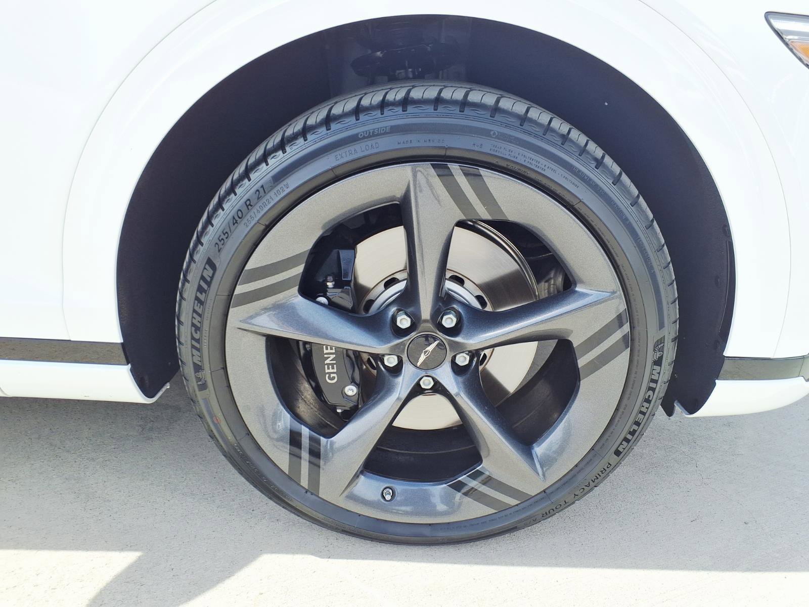 Certified 2026 Genesis GV70 3.5T Sport Prestige AWD/4WD image 9