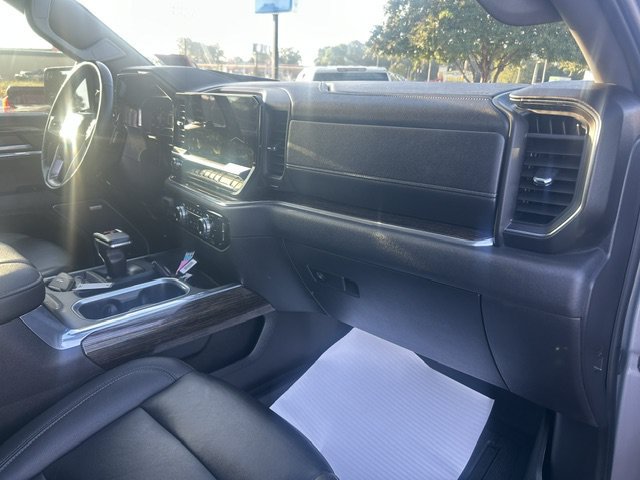 Used 2024 GMC Sierra 1500 Elevation w/ Elevation Premium Package AWD/4WD image 16
