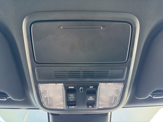 Used 2025 Honda Odyssey Sport-L image 29