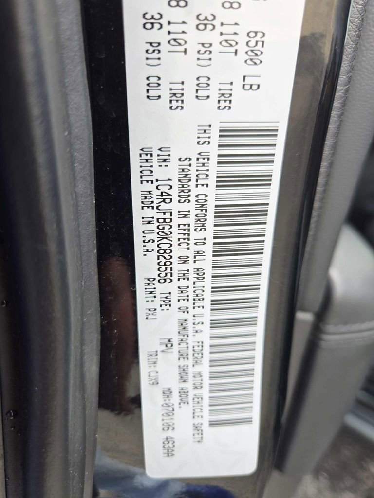 Used 2019 Jeep Grand Cherokee Limited image 40