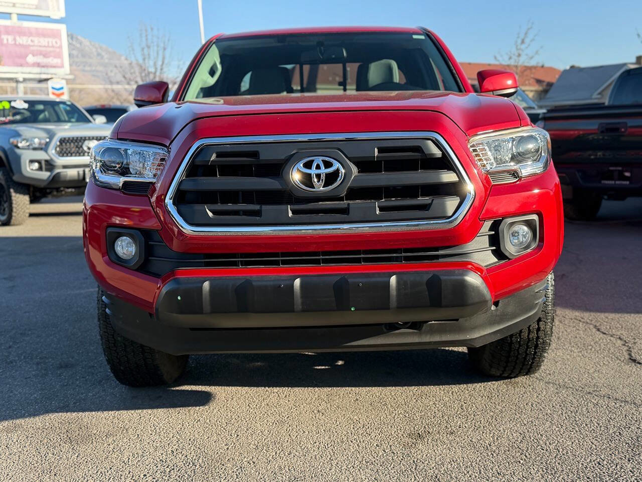 Used 2016 Toyota Tacoma TRD Sport image 61