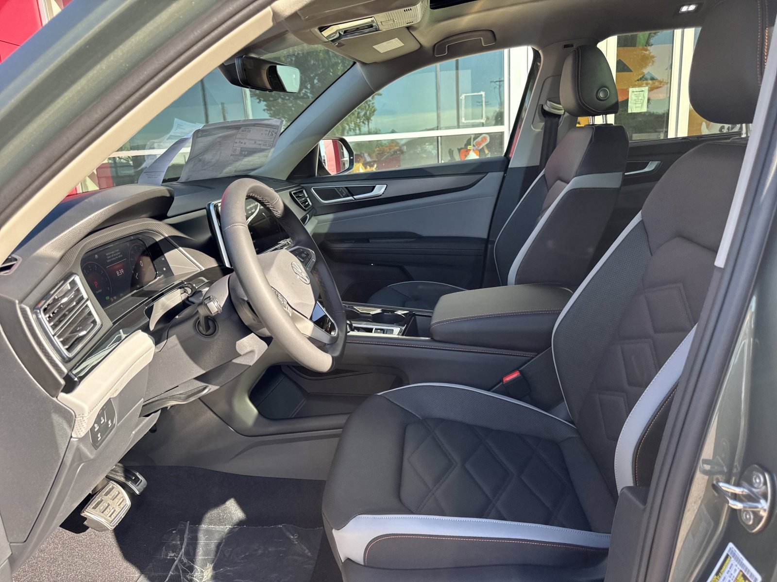 New 2026 Volkswagen Atlas Peak Edition image 10