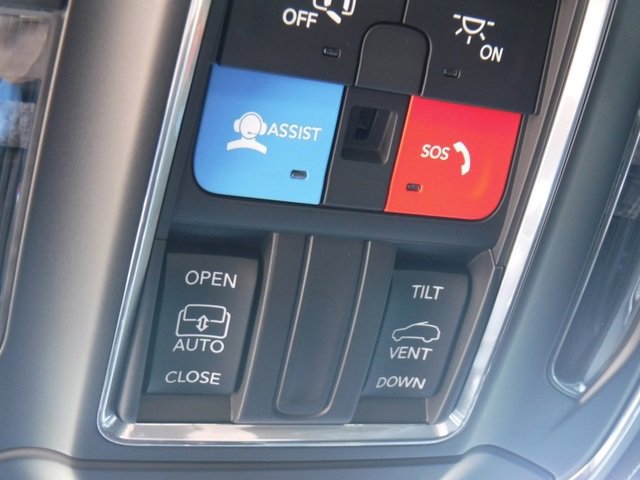 New 2025 Jeep Grand Cherokee Altitude image 27