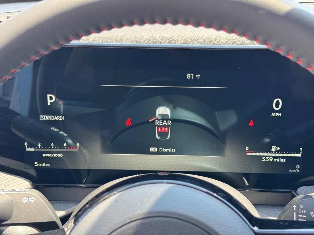 New 2025 Nissan Kicks SR FWD image 19