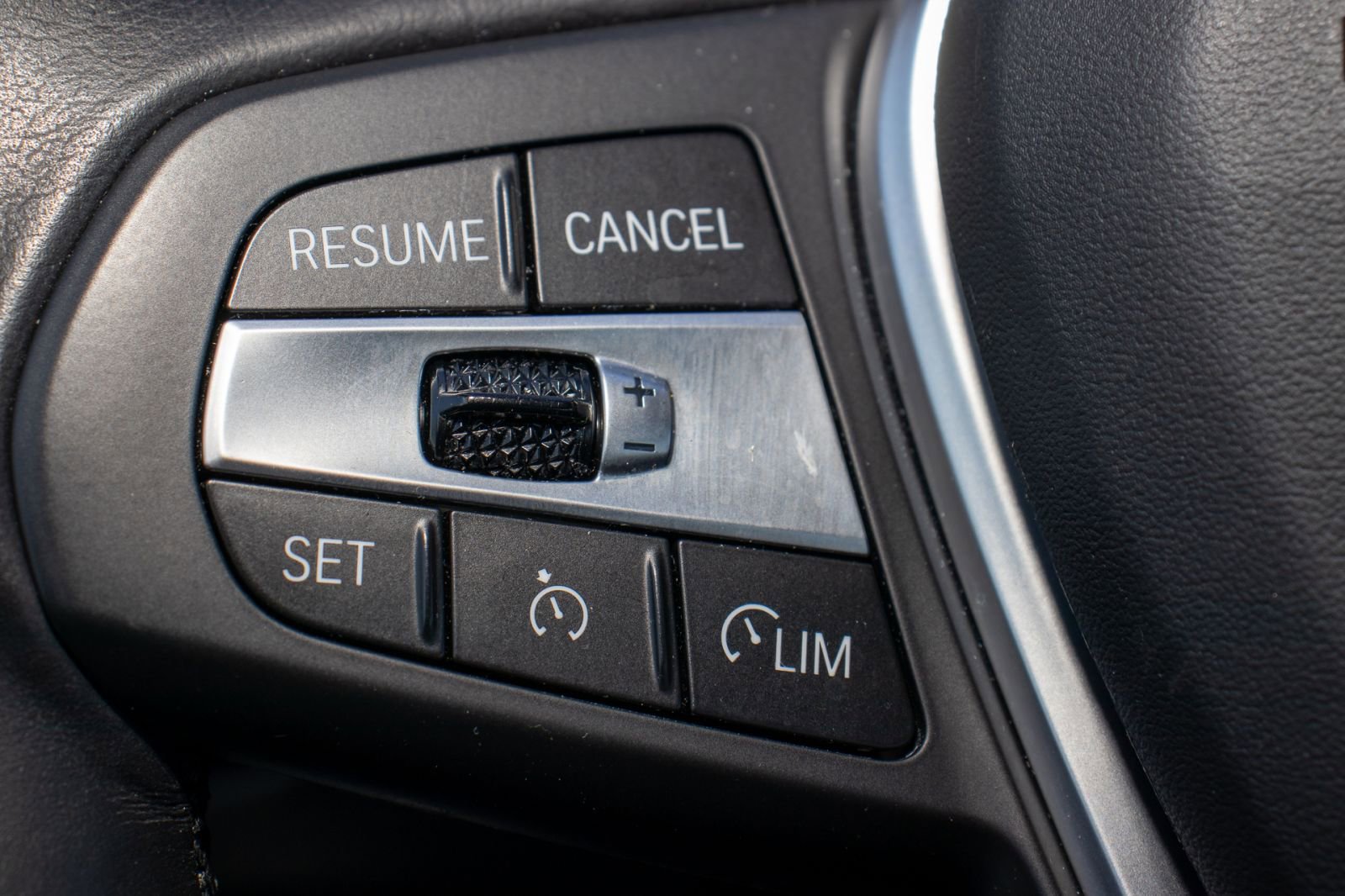 Used 2024 BMW 330i Sedan RWD image 28