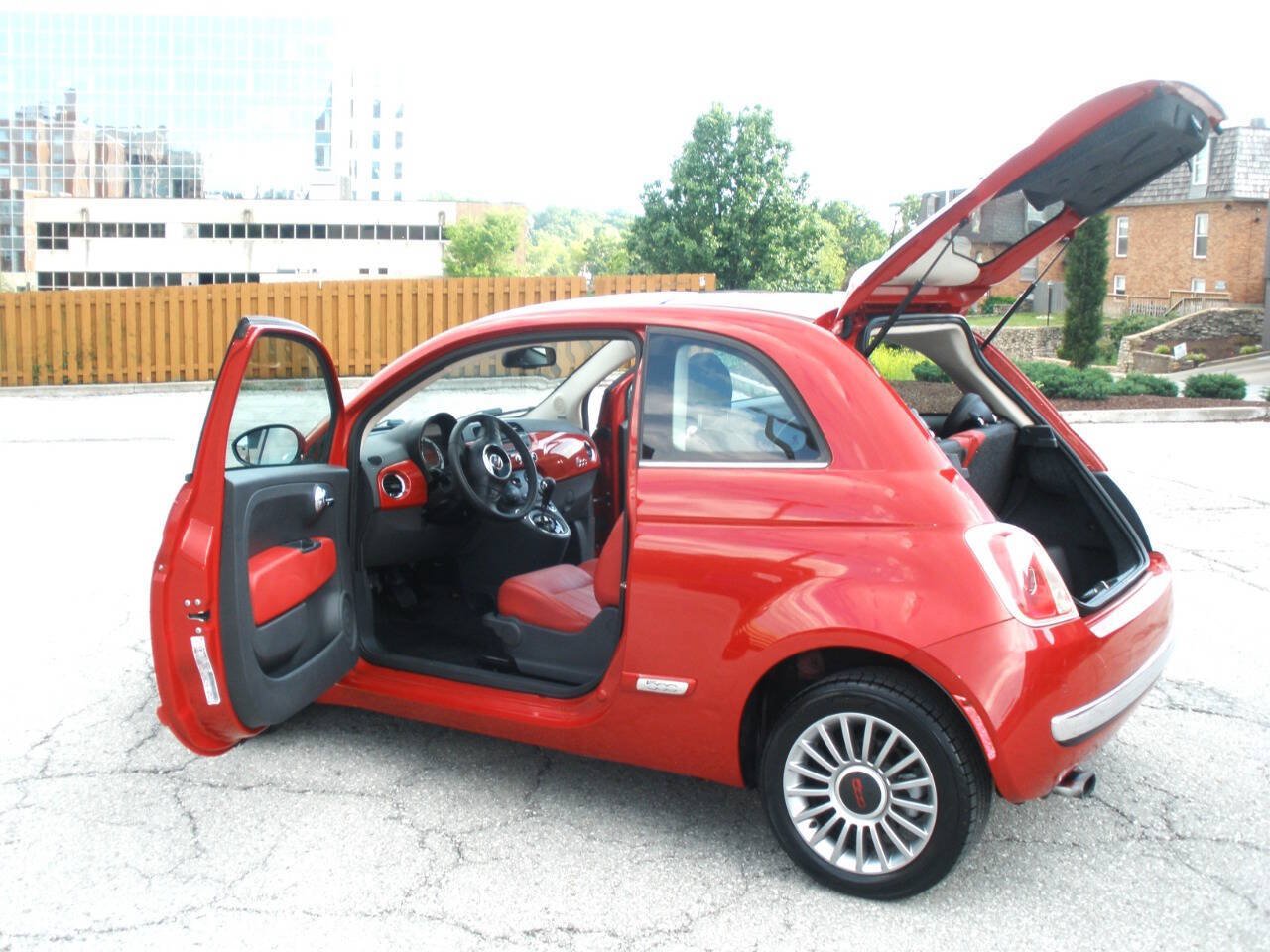 Used 2012 FIAT 500 Lounge w/ Luxury Leather Pkg FWD image 23
