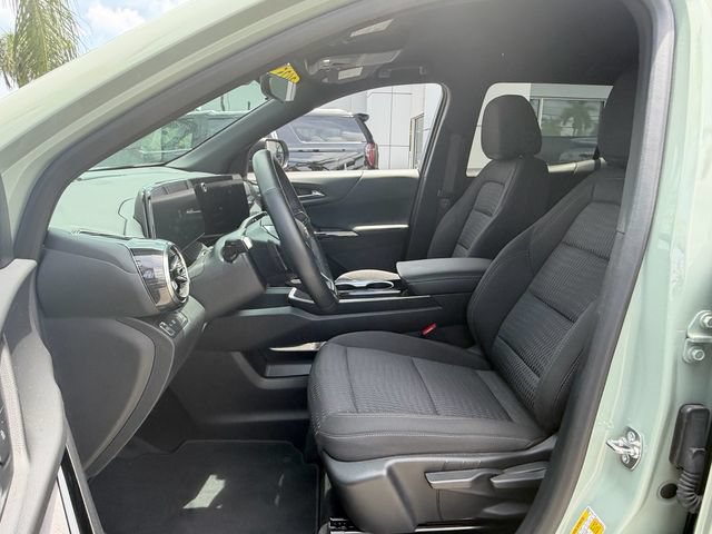 Certified 2025 Chevrolet Equinox LT w/ Safety and Technology Package FWD image 9