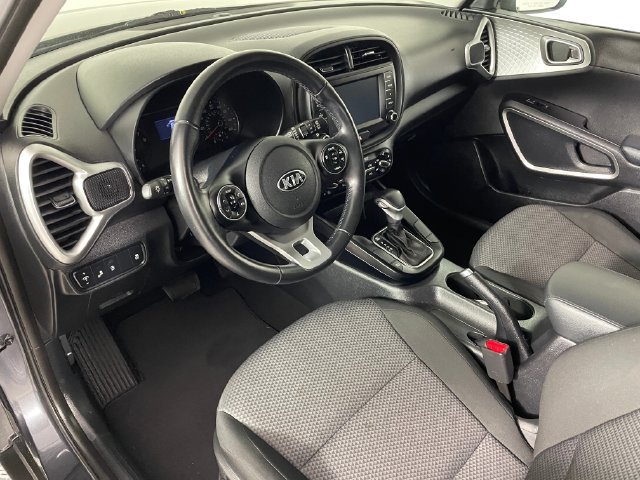 Used 2020 Kia Soul X-Line FWD image 3