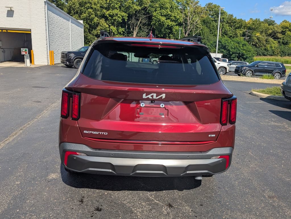 Used 2024 Kia Sorento X-Line EX AWD/4WD image 6
