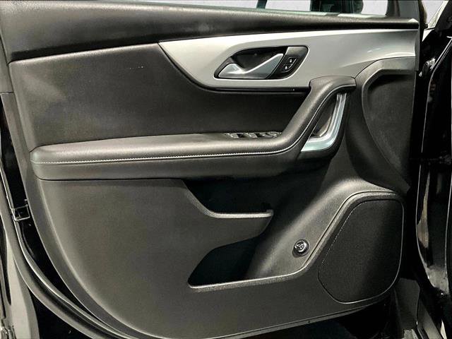 Used 2022 Chevrolet Blazer LT FWD image 18